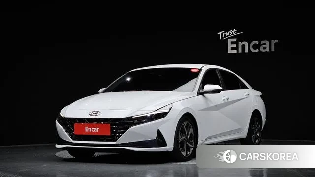 Hyundai Avante (CN7) 2023 Белый из Кореи