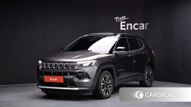 Jeep Compass 2nd Generation 2022 Серый из Кореи