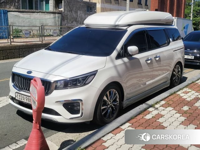 Kia The New Carnival 2019 Белый из Кореи