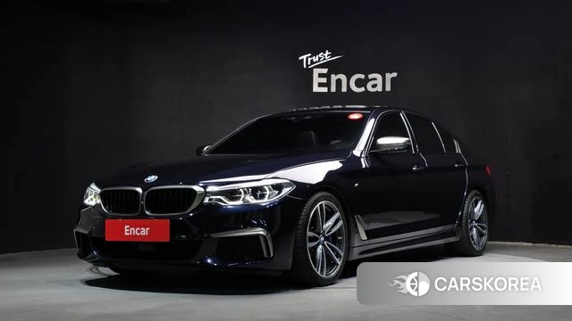 BMW 5 Series (G30) 2018 Черный из Кореи