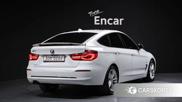 BMW 3 Series GT (F34) 2018 Белый из Кореи