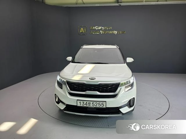 Kia Seltos 2019 Жемчужный цвет из Кореи