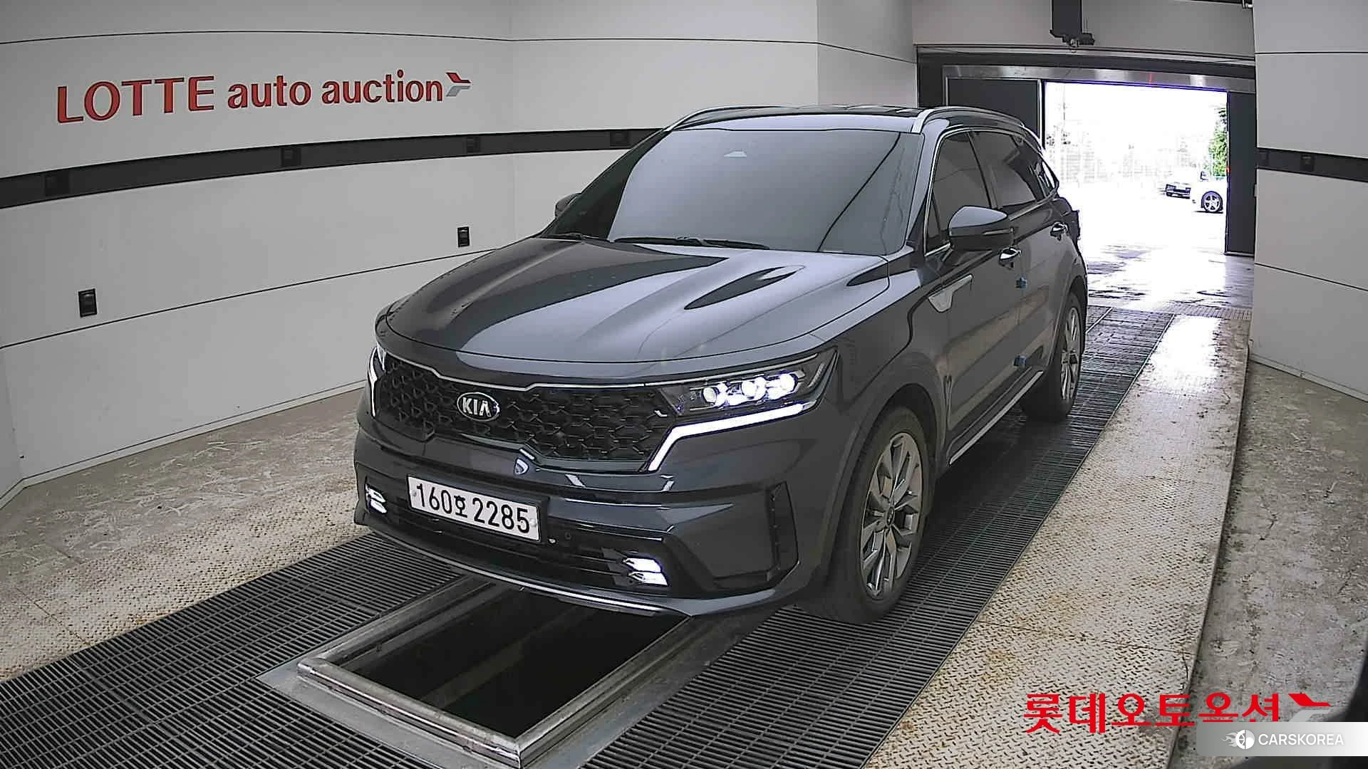 Kia Sorento 2021 Platinium Graphite из Кореи