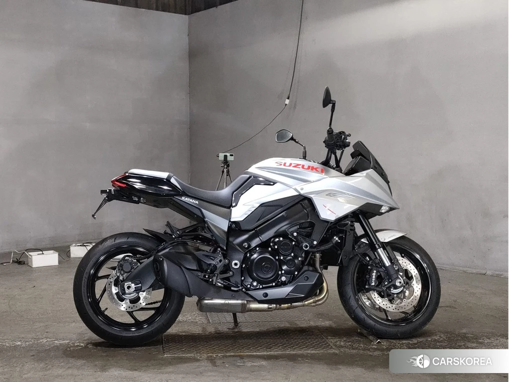 Проданный Suzuki GSX-S1000S Katana 2020 из Японии