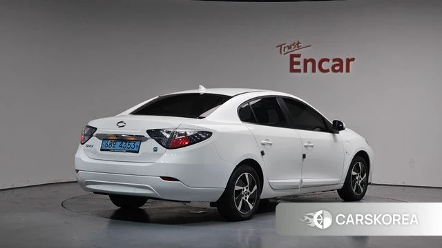 Renault Korea (Samsung) SM3 Z.E. 2018 Белый из Кореи