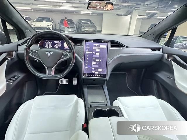 Tesla Model X 2021 Темно-серый из Китая