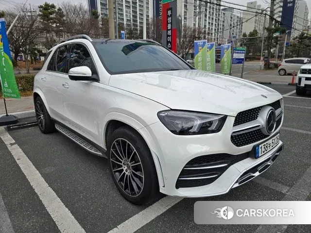 Mercedes-Benz GLE-Class W167 2021 Белый из Кореи