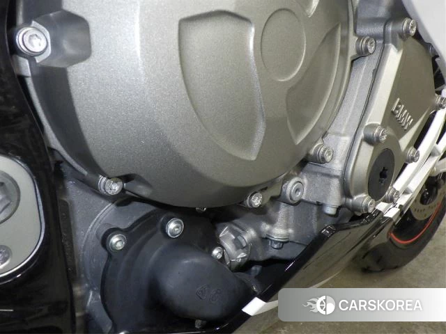 Engine photo