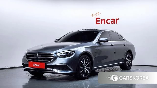 Mercedes-Benz E-Class W213 2020 Серый из Кореи