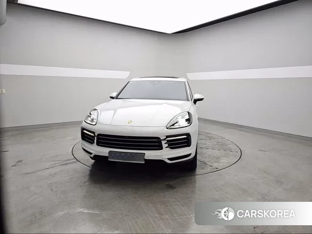 Porsche Cayenne (PO536) 2019 Белый из Кореи