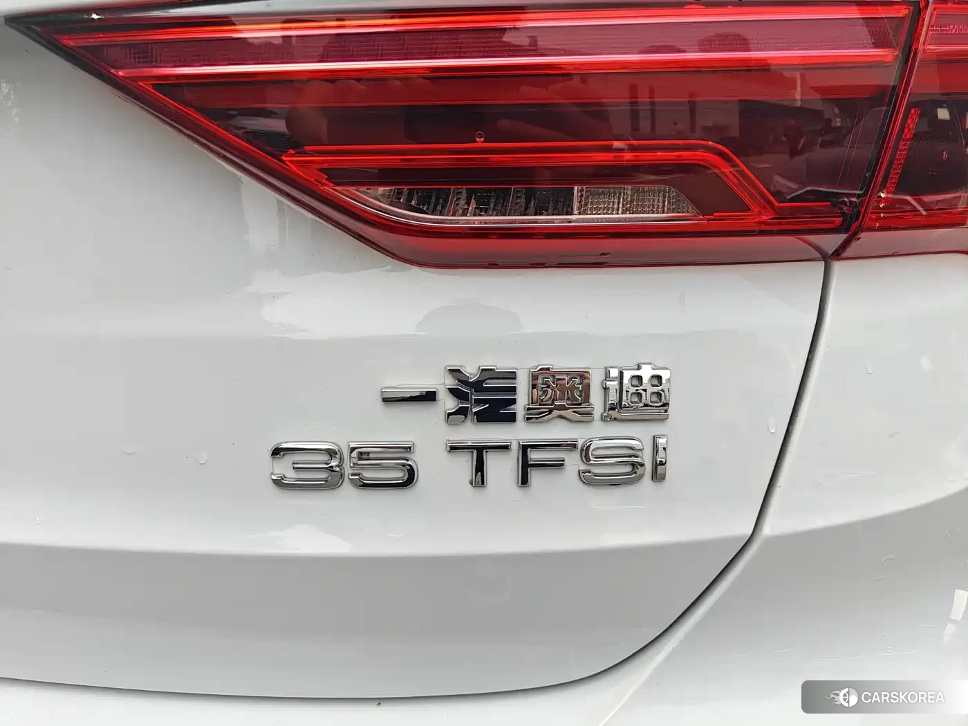 Audi Q3 2023 Белый из Китая