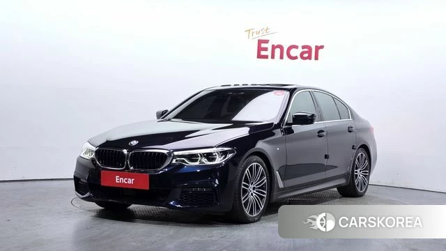 BMW 5 Series (G30) 2019 Черный из Кореи