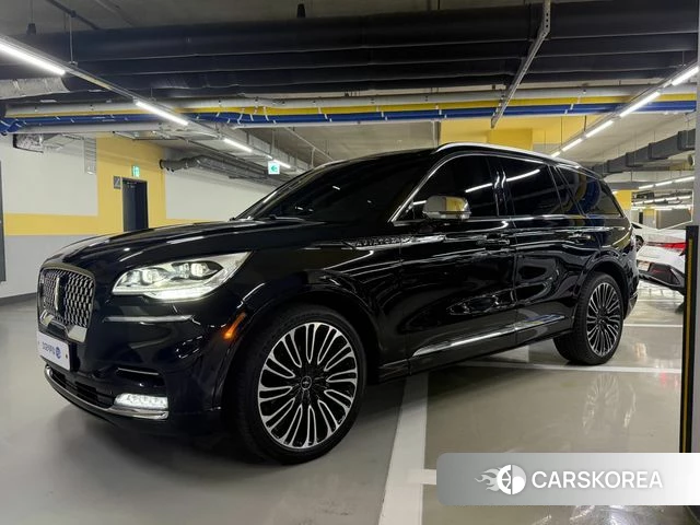 Lincoln Aviator 2nd generation 2022 Черный из Кореи