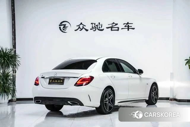 Mercedes-Benz Class C 2021 Белый из Китая