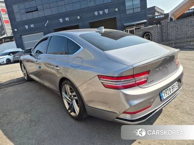 Genesis G80 (RG3) 2024 Серебристо-серый из Кореи