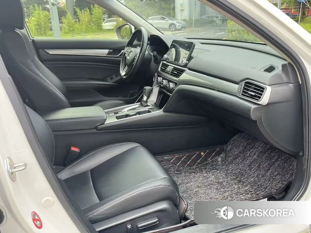 Honda Accord 2021 Белый из Китая