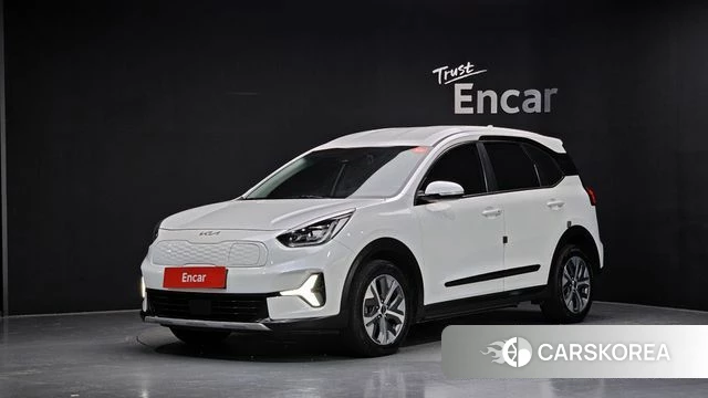 Kia Niro Plus 2022 Белый из Кореи