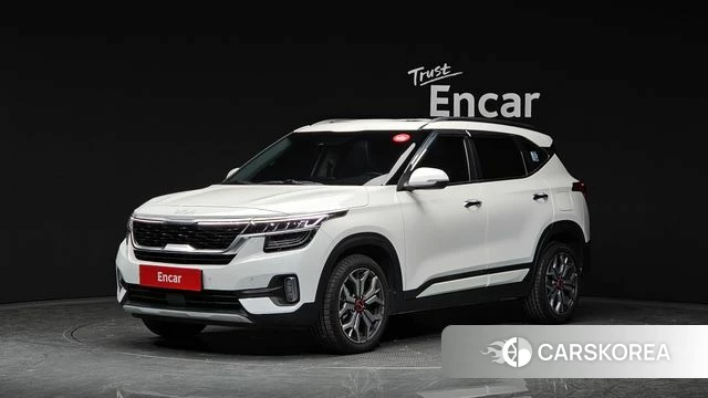 Kia Seltos 2022 Белый из Кореи