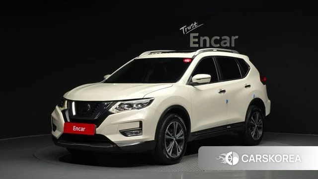 Nissan X Trail 2018 Белый из Кореи