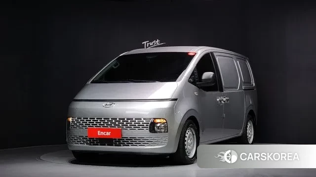 Hyundai Staria 2022 Серебряный из Кореи