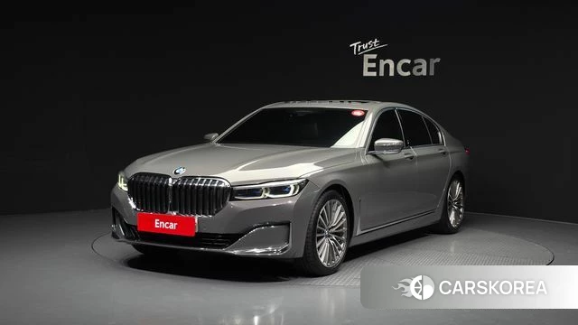 BMW 7 Series (G11) 2020 Серебристо-серый из Кореи