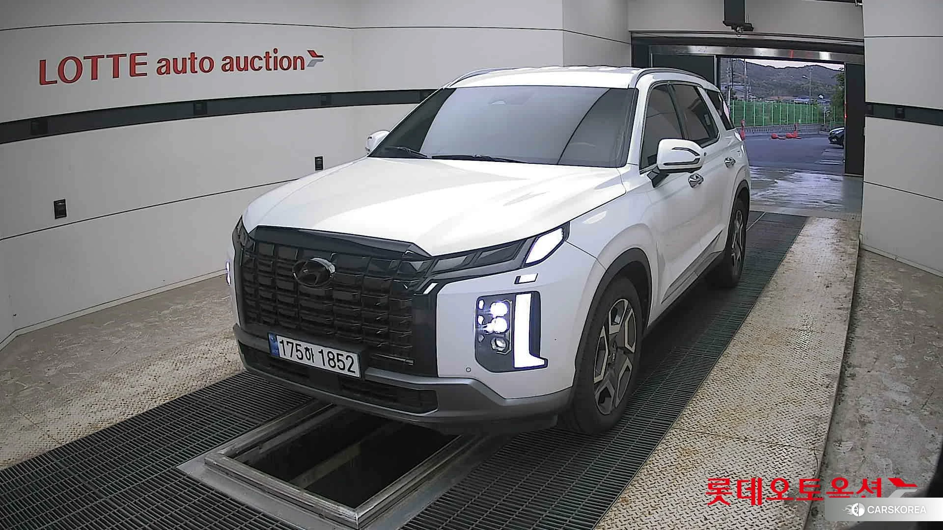 Hyundai Palisade 2023 Creamy White Pearl (optional) из Кореи