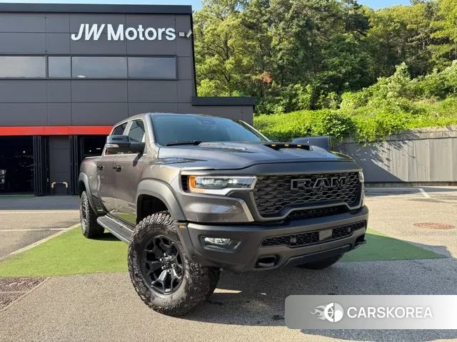 Dodge Lampicup 2025 Серый из Кореи