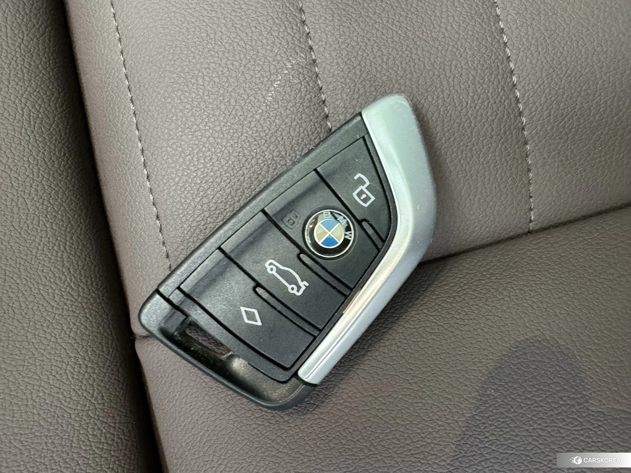 BMW 3 series 2020 Белый из Китая