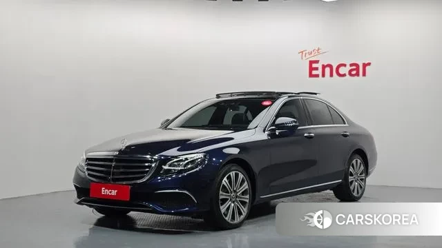Mercedes-Benz E-Class W213 2019 Синий из Кореи