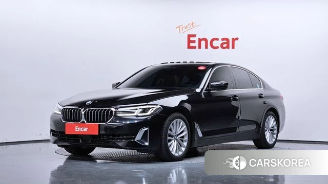 BMW 5 Series (G30) 2023 Черный из Кореи