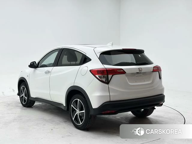 Honda Binzhi 2021 Белый из Китая