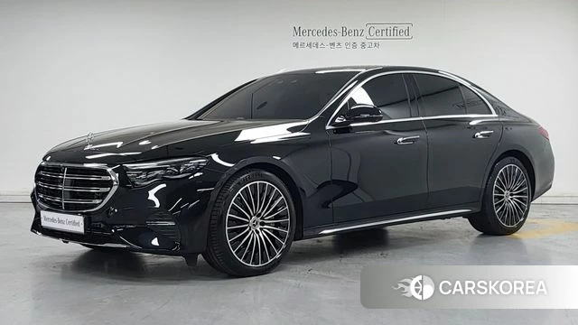 Mercedes-Benz E-Class W214 2024 Черный из Кореи
