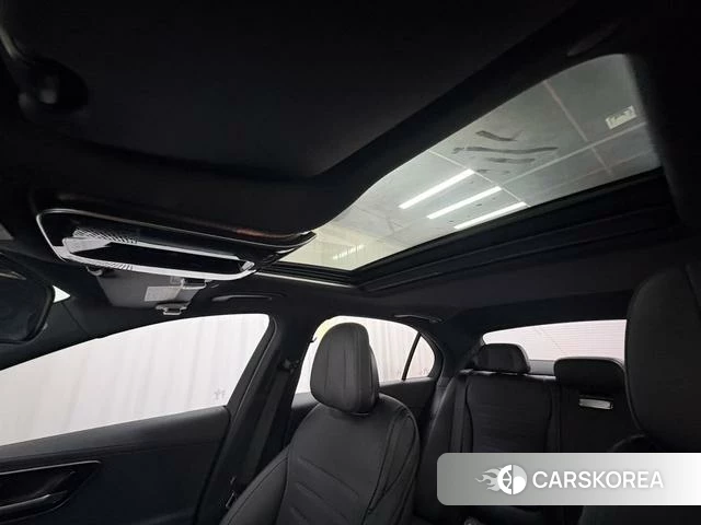 Mercedes-Benz Class C 2022 Белый из Китая