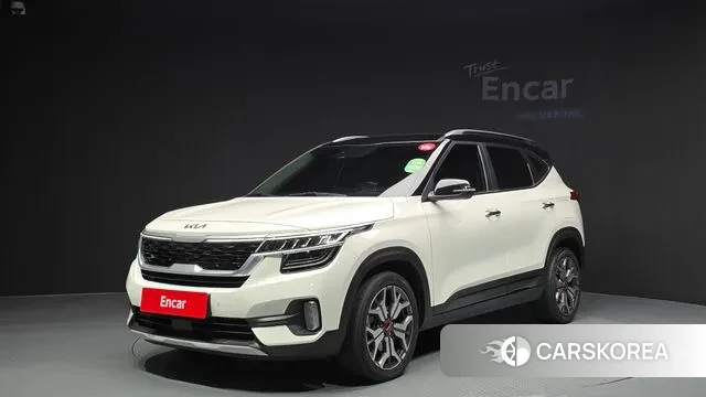 Kia Seltos 2022 Белый из Кореи