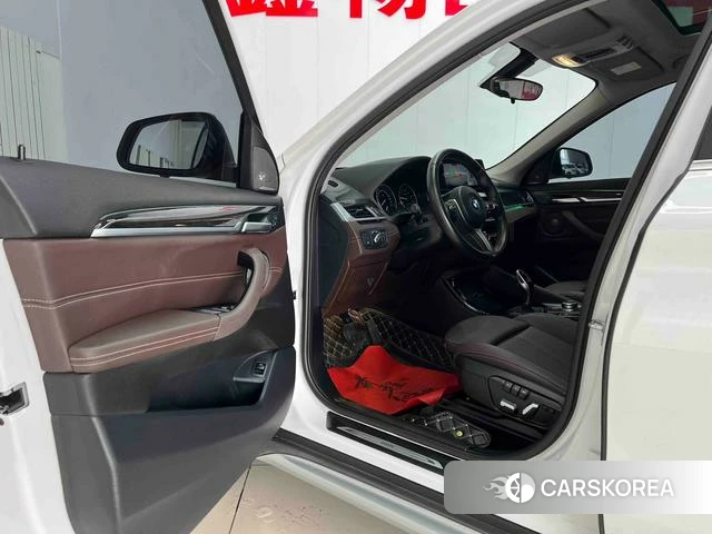 BMW X1 2023 Белый из Китая