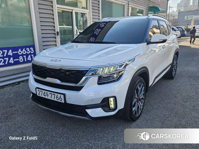 Kia Seltos 2021 Белый из Кореи