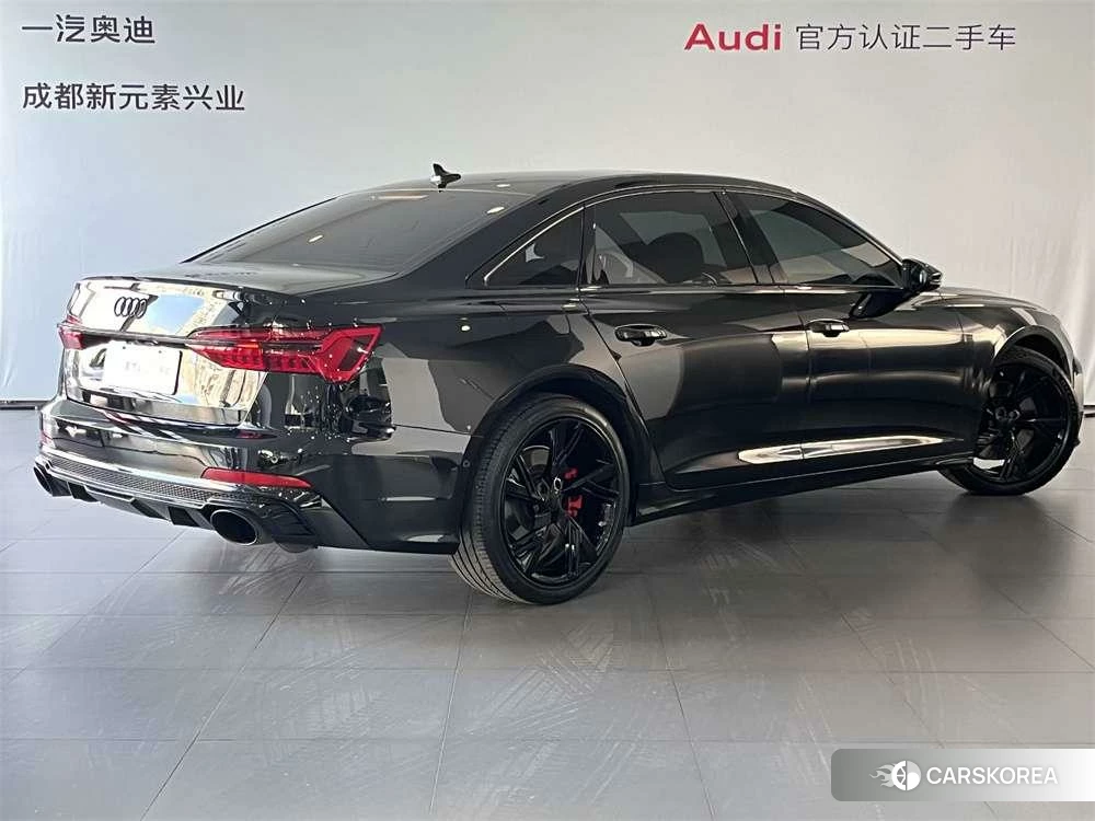 Audi A6L 2020 Черный из Китая