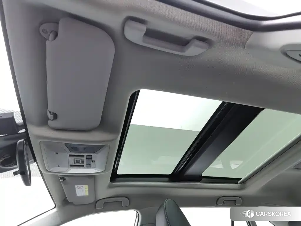 Toyota RAV4 2024 Белый из Китая