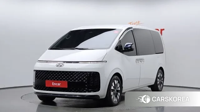 Hyundai Staria 2023 Белый из Кореи
