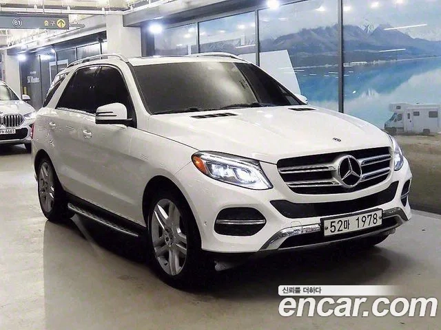 Mercedes-Benz GLE - Class W166 2018 Белый из Кореи