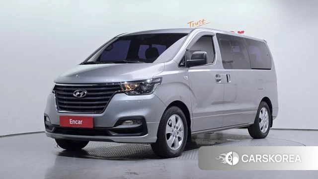 Hyundai The New Grand Starex 2018 Серебристо-серый из Кореи