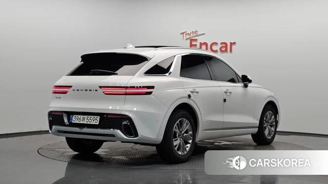 Genesis GV70 2022 Белый из Кореи