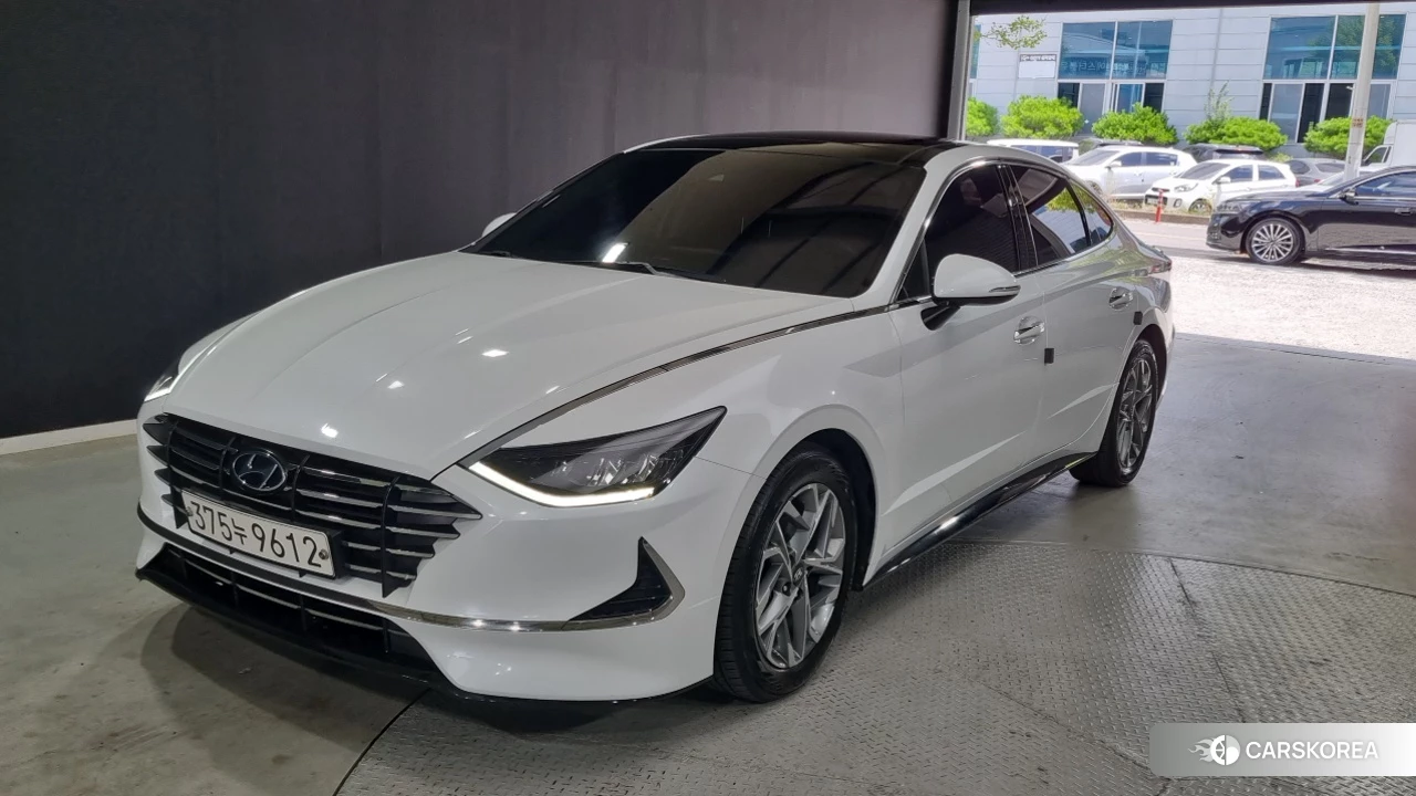 Hyundai Sonata (DN8) 2019 Белый из Кореи