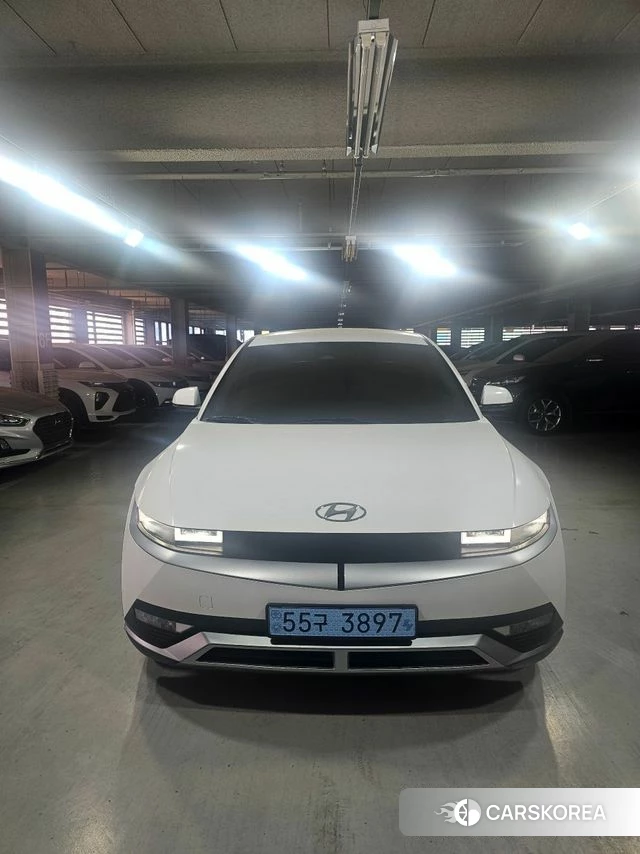Hyundai Ionic 5 2022 Белый из Кореи