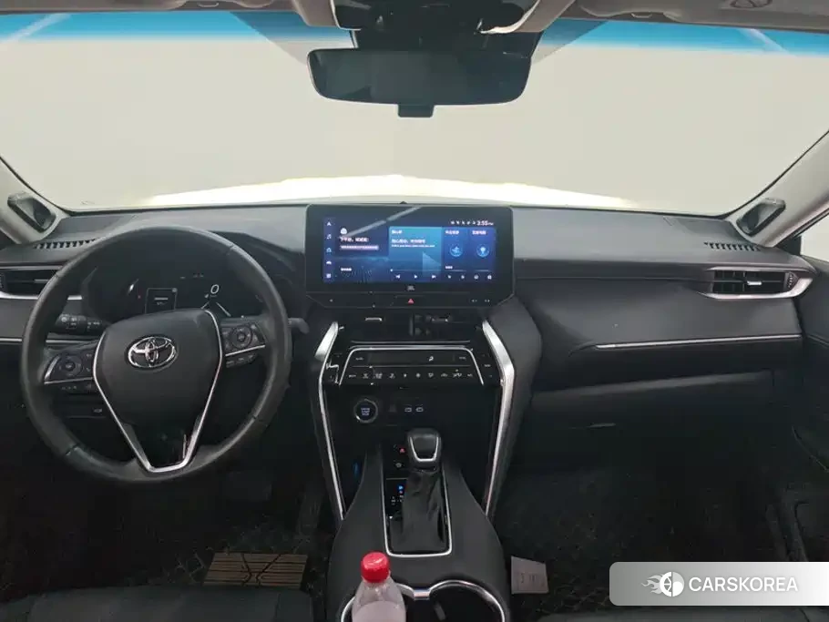Toyota Venza 2023 Белый из Китая