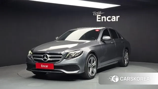 Mercedes-Benz E-Class W213 2019 Серый из Кореи