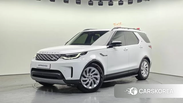 Land Rover Discovery 5 2024 Белый из Кореи