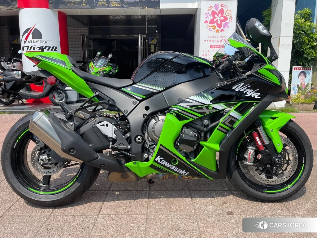 Проданный Kawasaki ZX-10R NINJA KRT 2016 из Японии