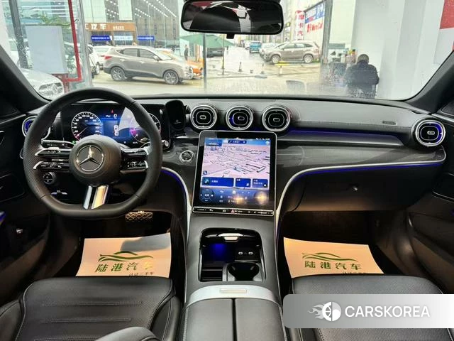 Mercedes-Benz Class C 2025 Зеленый из Китая