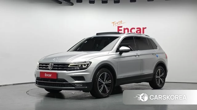 Volkswagen Tiguan second Generation 2018 Серебряный из Кореи